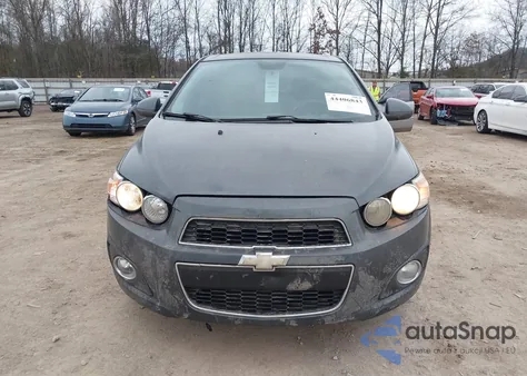 2013 Chevrolet Sonic Lt Auto z USA, uszkodzony, nr VIN 1G1JC5SH7D4126598